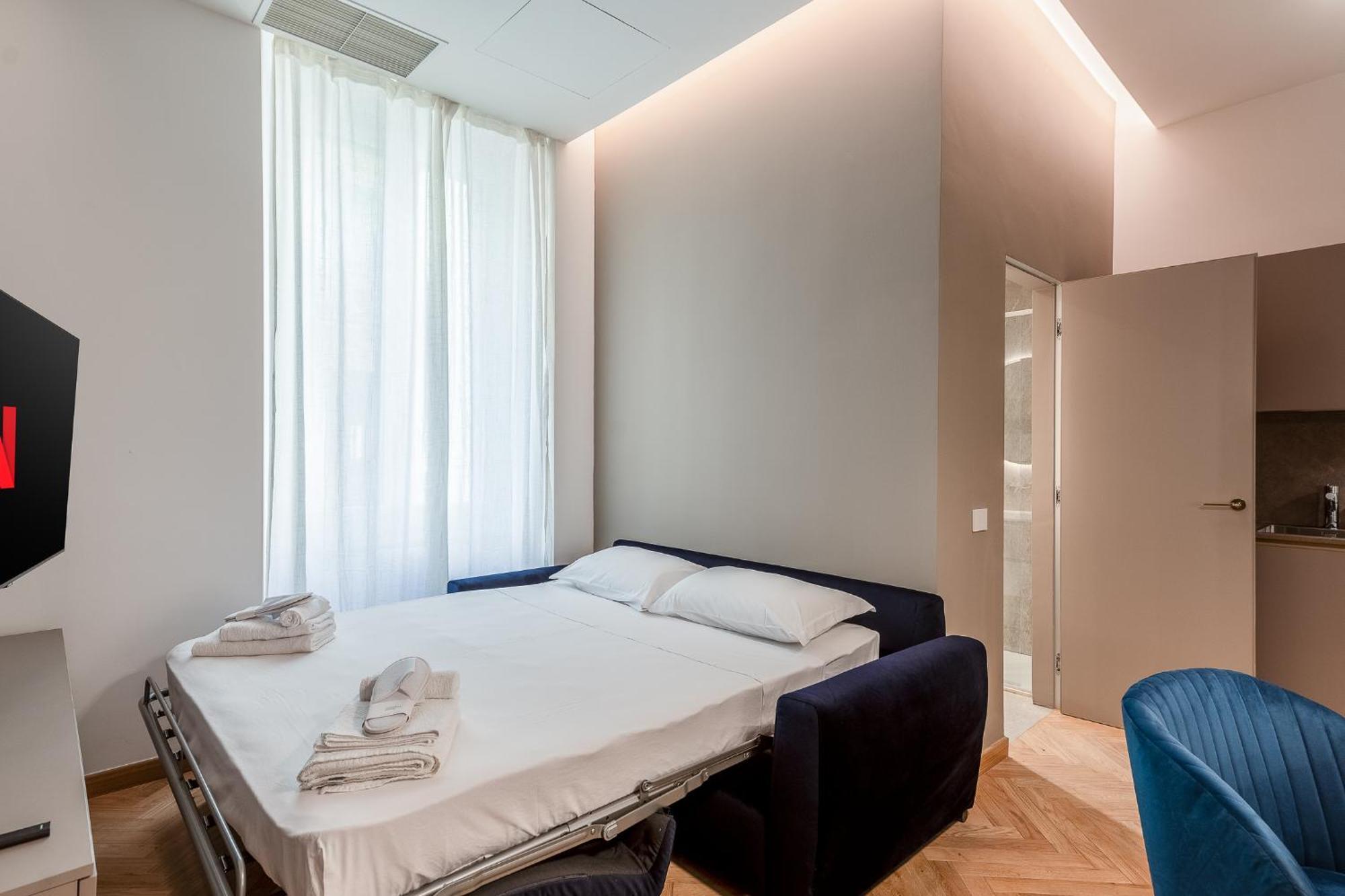 Luxury Apartment - Near Stazione Centrale Mediolan Zewnętrze zdjęcie