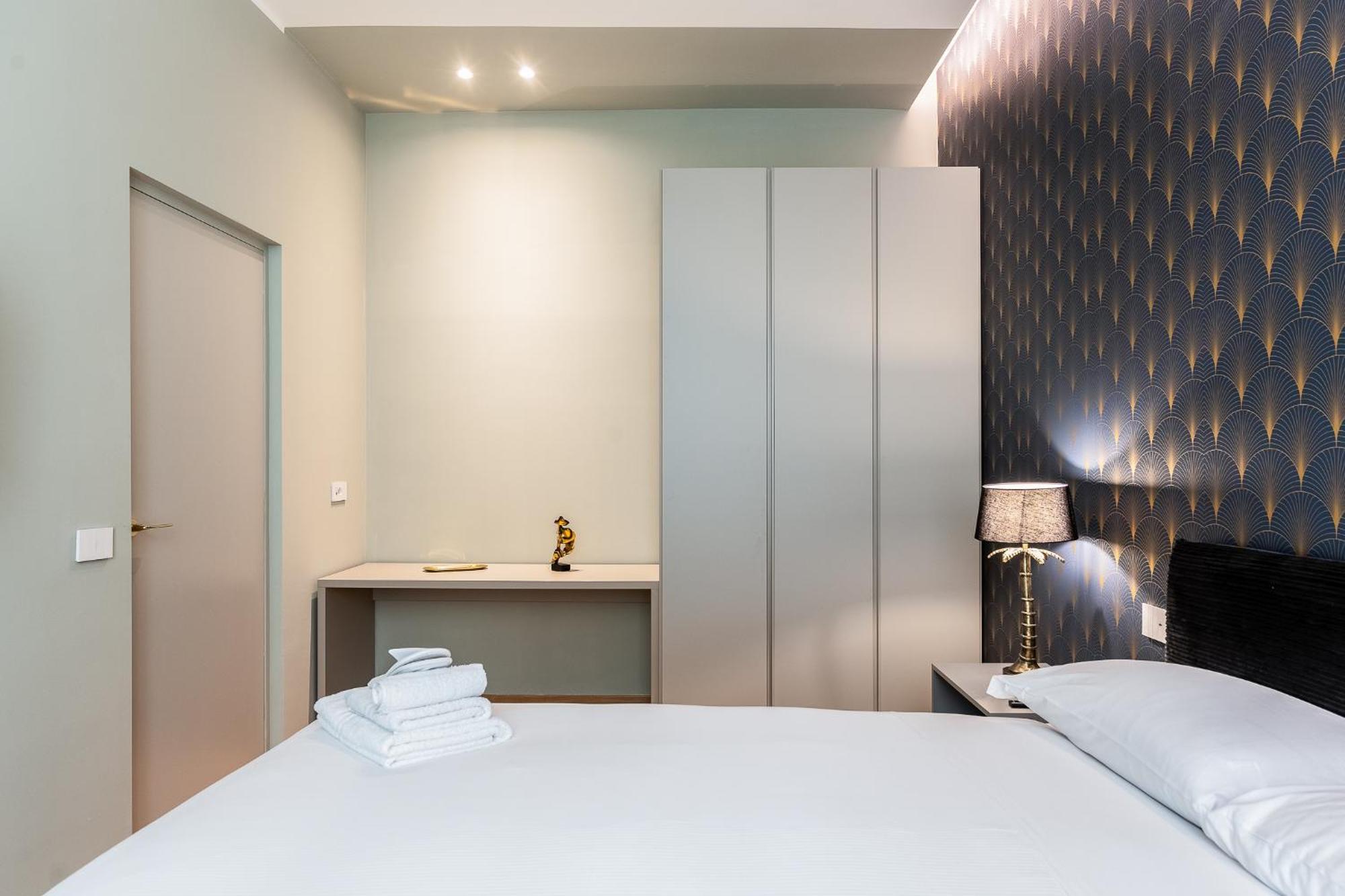 Luxury Apartment - Near Stazione Centrale Mediolan Zewnętrze zdjęcie