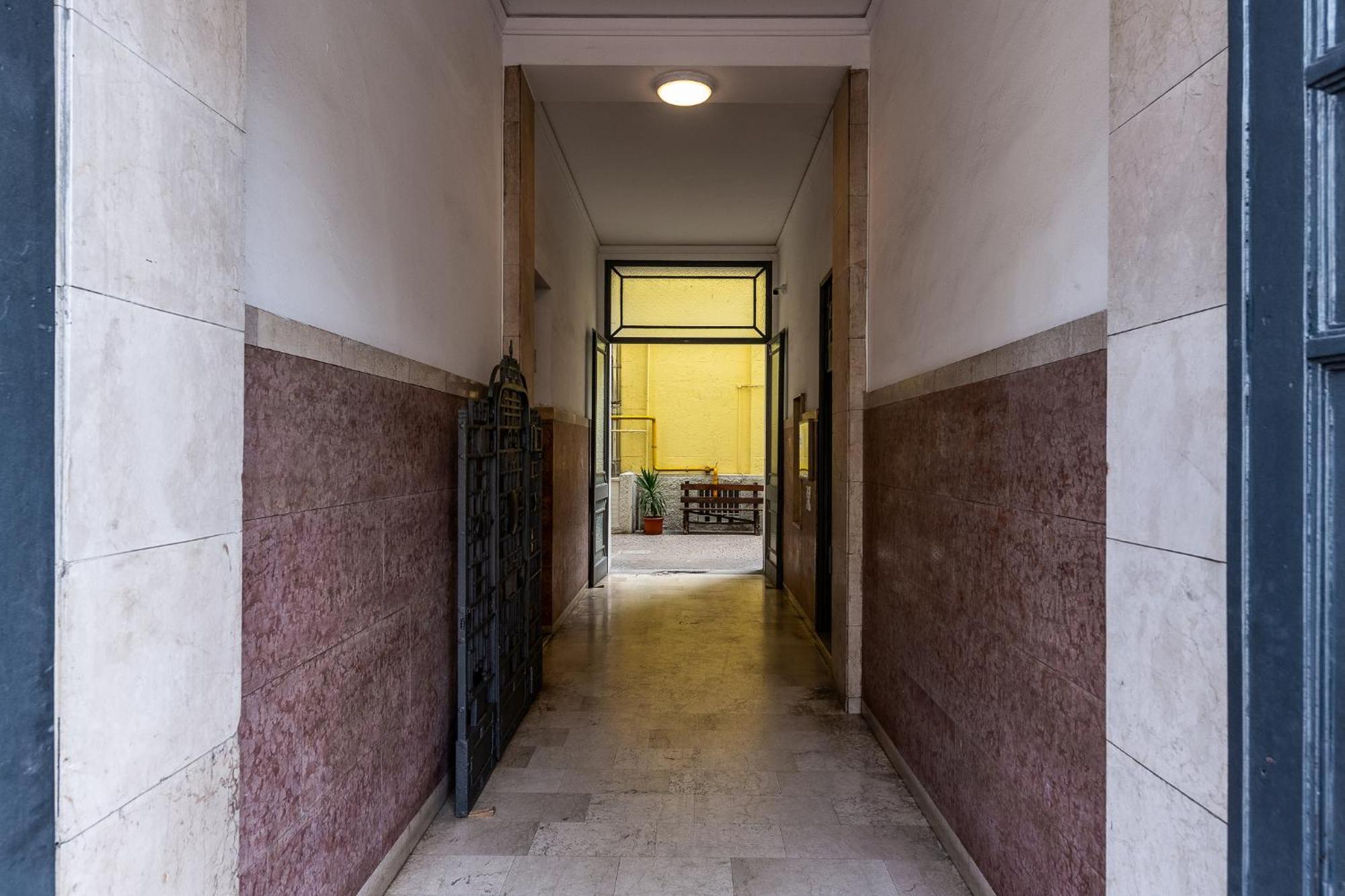 Luxury Apartment - Near Stazione Centrale Mediolan Zewnętrze zdjęcie