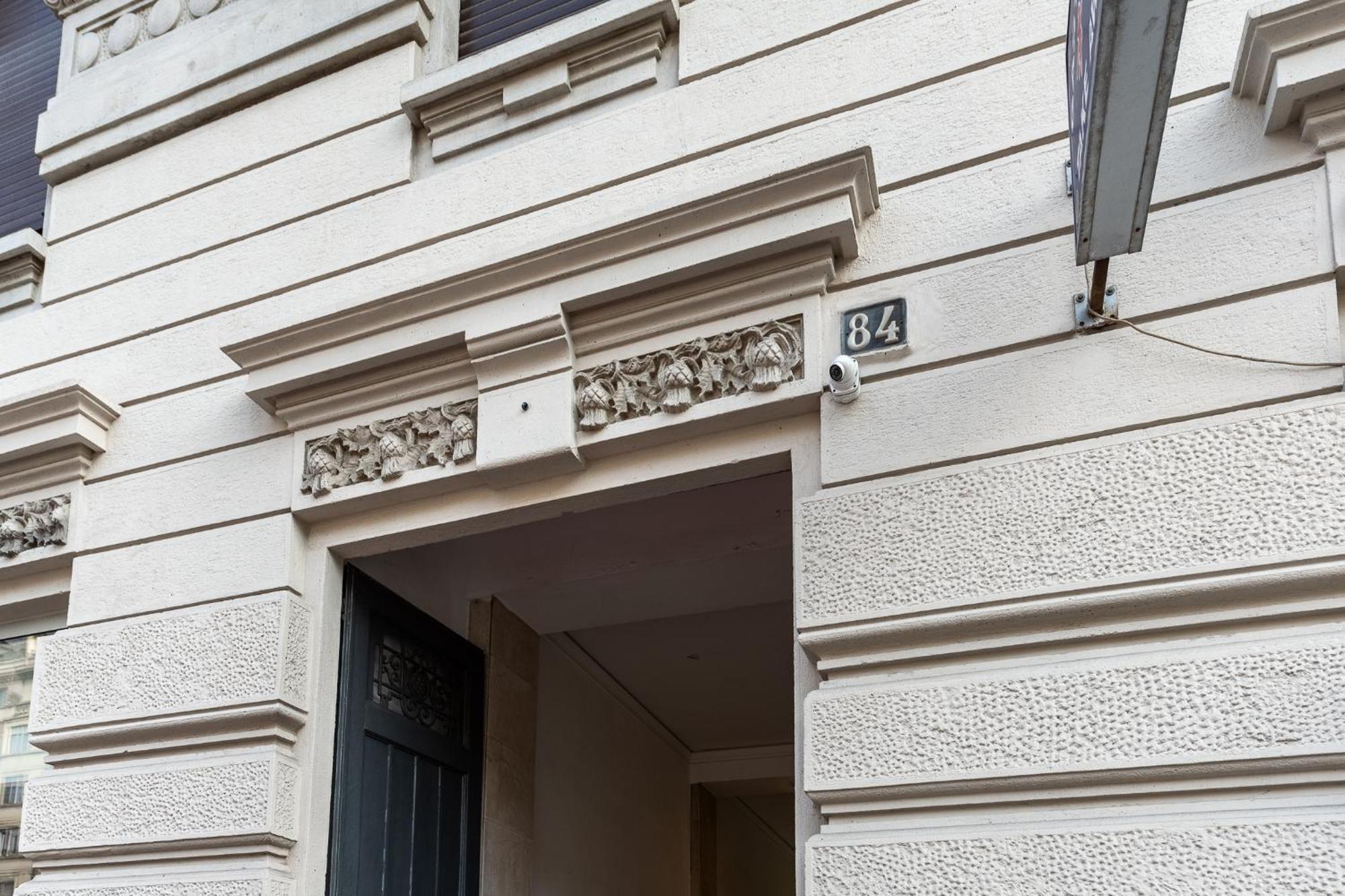 Luxury Apartment - Near Stazione Centrale Mediolan Zewnętrze zdjęcie